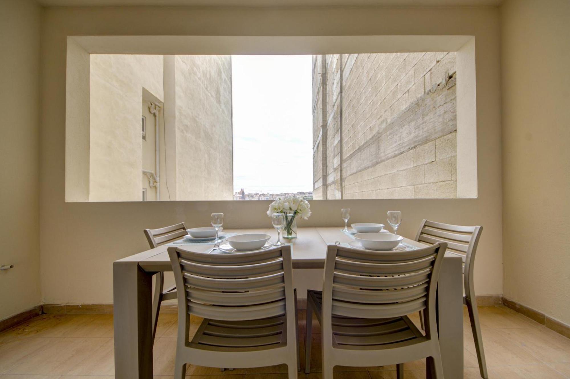 Sapphire Residences - Sliema 2 Bedroom Apartments With Views By Shortletsmalta Eksteriør billede